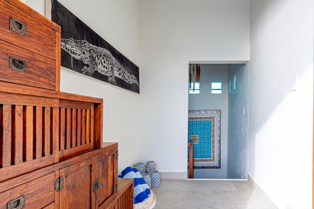 Villa Casa Vaya Vida: Deluxe Island Villa-views Sunrise @ Caribbean, Sunset @ Cancun/isla Bay