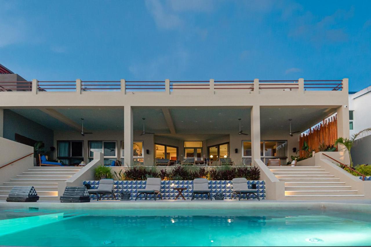 Casa Vaya Vida: Deluxe Island Villa-views Sunrise @ Caribbean, Sunset @ Cancun/isla Bay Villa Isla Mujeres