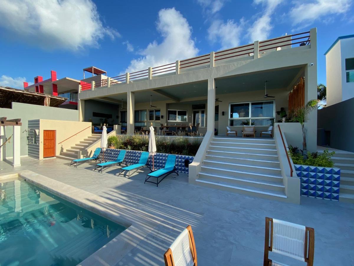 Casa Vaya Vida: Deluxe Island Villa-views Sunrise @ Caribbean, Sunset @ Cancun/isla Bay * Isla Mujeres