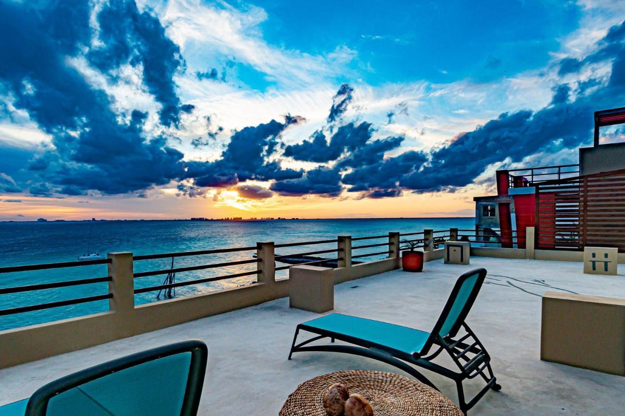 Casa Vaya Vida: Deluxe Island Villa-views Sunrise @ Caribbean, Sunset @ Cancun/isla Bay *