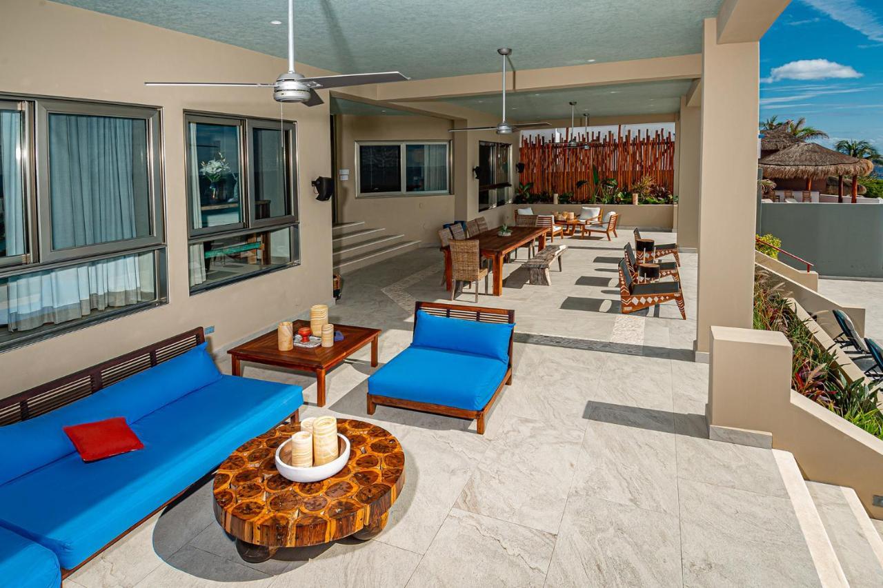 Villa Casa Vaya Vida: Deluxe Island Villa-views Sunrise @ Caribbean, Sunset @ Cancun/isla Bay Isla Mujeres