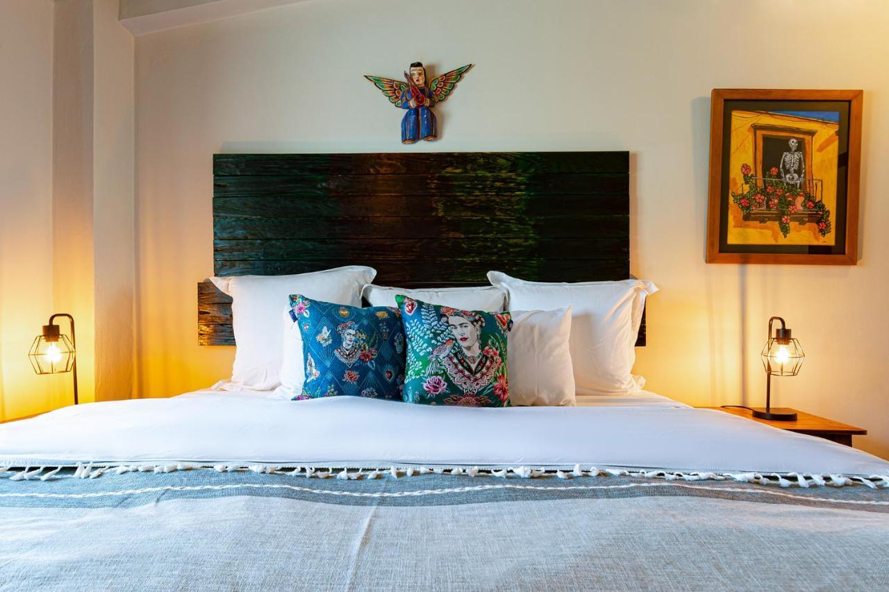 Villa Casa Vaya Vida: Deluxe Island Villa-views Sunrise @ Caribbean, Sunset @ Cancun/isla Bay