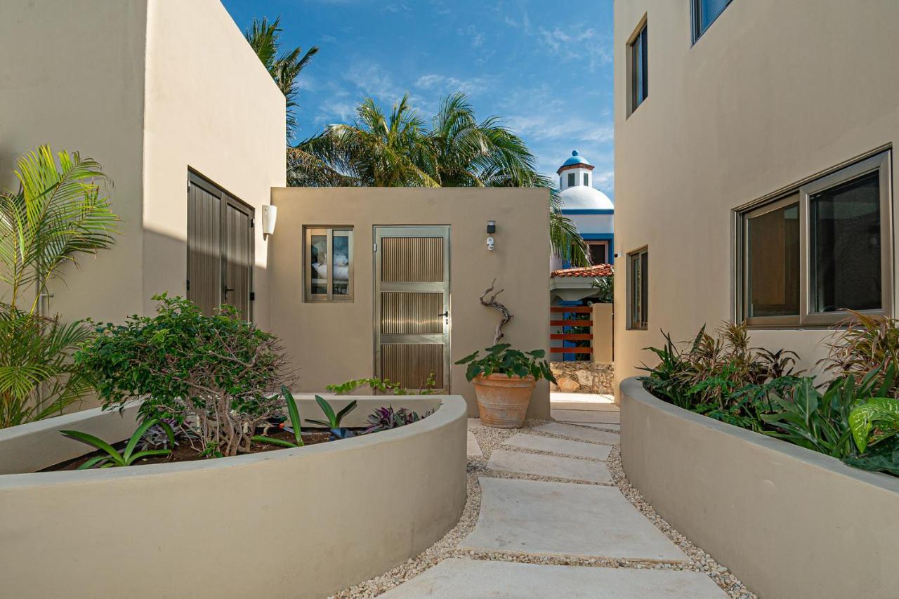 Casa Vaya Vida: Deluxe Island Villa-views Sunrise @ Caribbean, Sunset @ Cancun/isla Bay