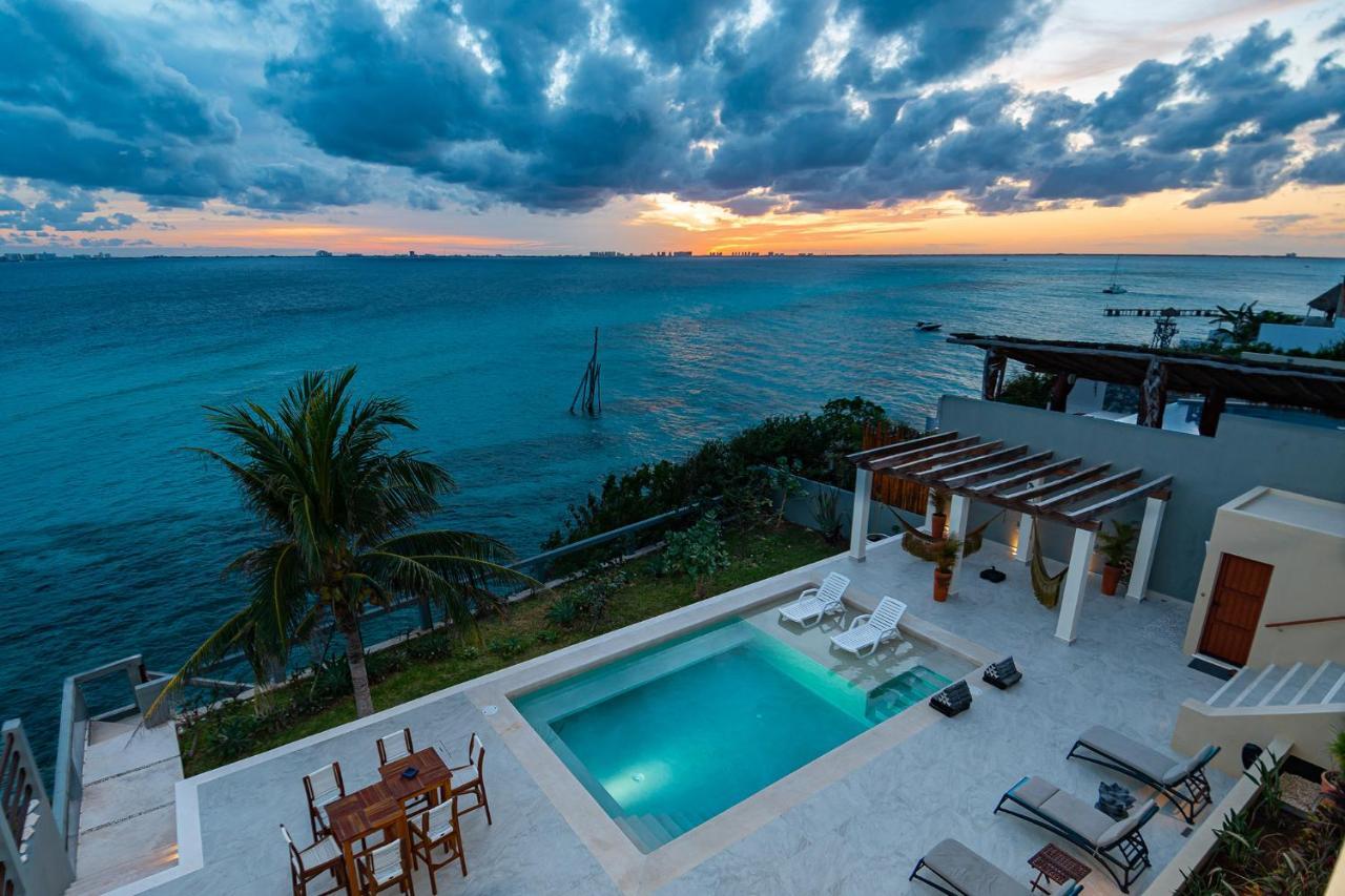 Casa Vaya Vida: Deluxe Island Villa-views Sunrise @ Caribbean, Sunset @ Cancun/isla Bay Villa